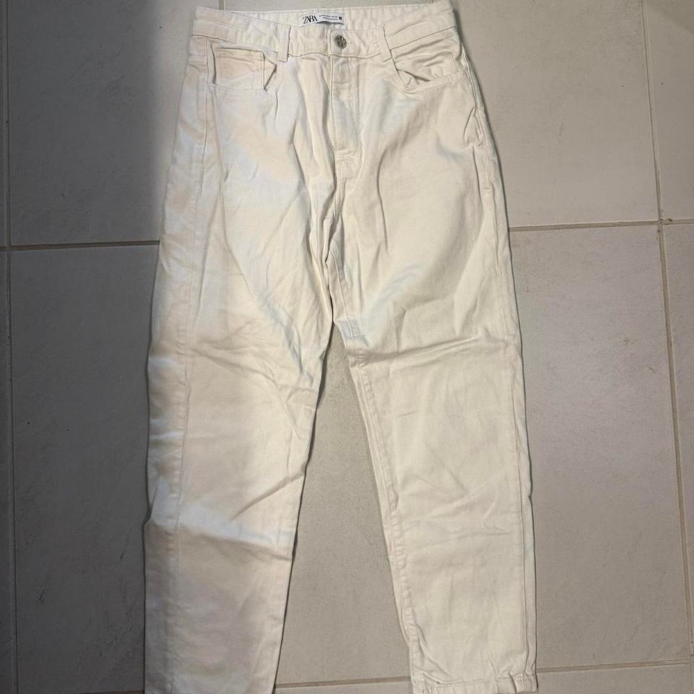 Zara White High-Rise Straight Leg Jeans – Women's – Clean‎ Minimal Fit Size 8